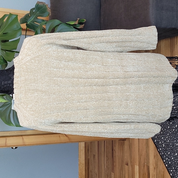SALE!! Carolyn Taylor Chenille Sweater NWT - Picture 8 of 8
